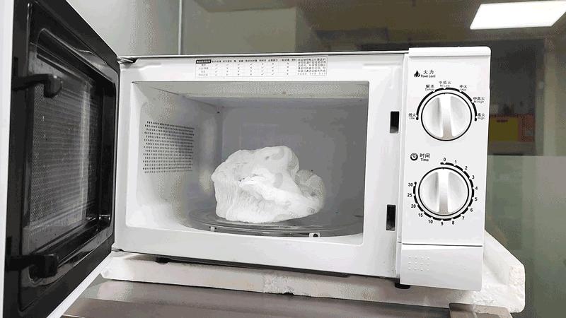 拉拉裤排行榜10强最好防漏尿,最新拉拉裤吸水量测评