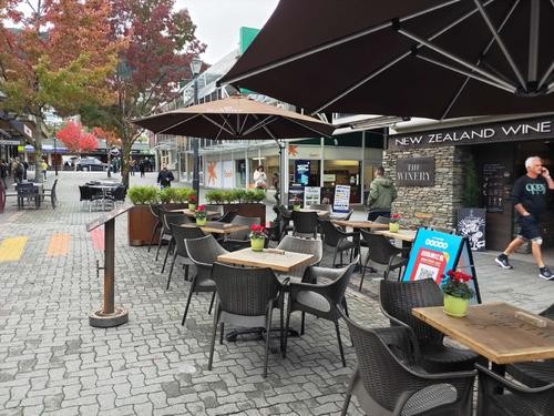 “赤脚大仙”绵羊国新西兰现状，带你看看新西兰冷知识