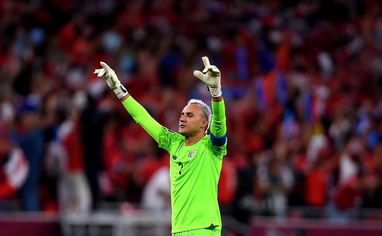 纳瓦斯孤立,纳瓦斯被西班牙安慰