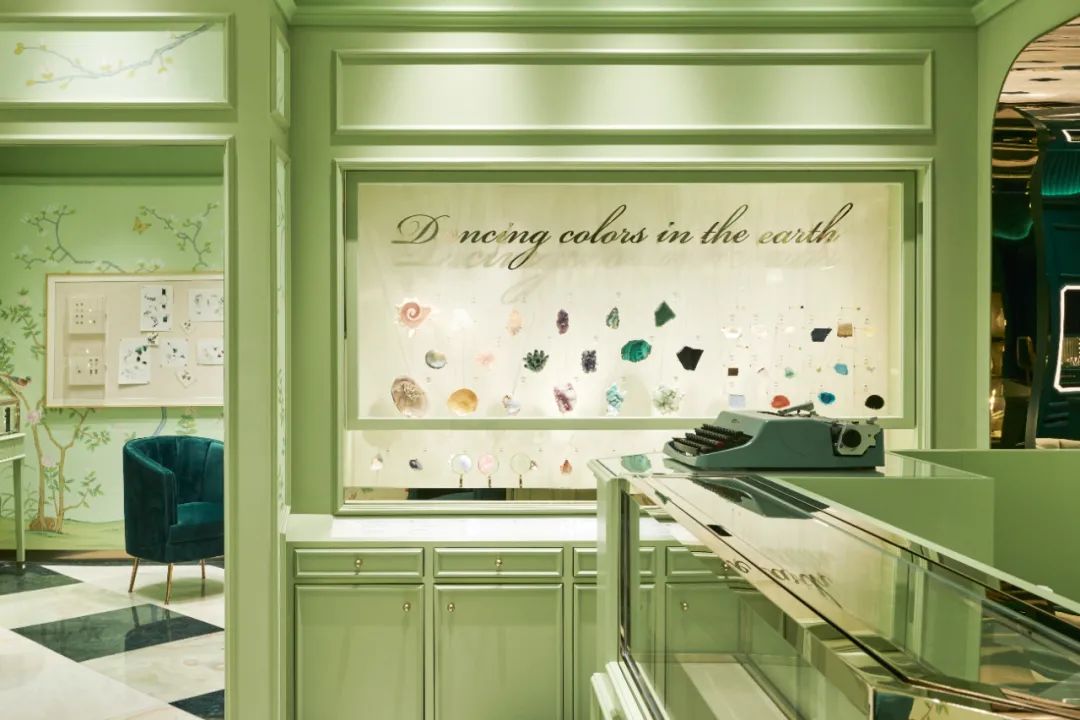 lolarose小绿表,英国进口lolarose欧美腕表