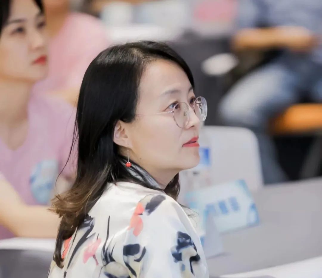 新媒体新技术线上公益性培训,新媒体公益培训