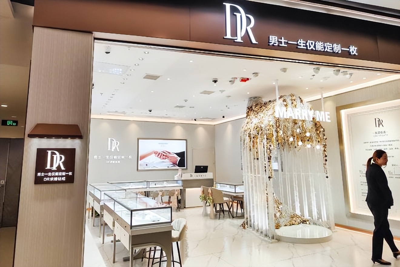 购买钻戒需要了解哪些知识,第一次买钻戒必懂的常识