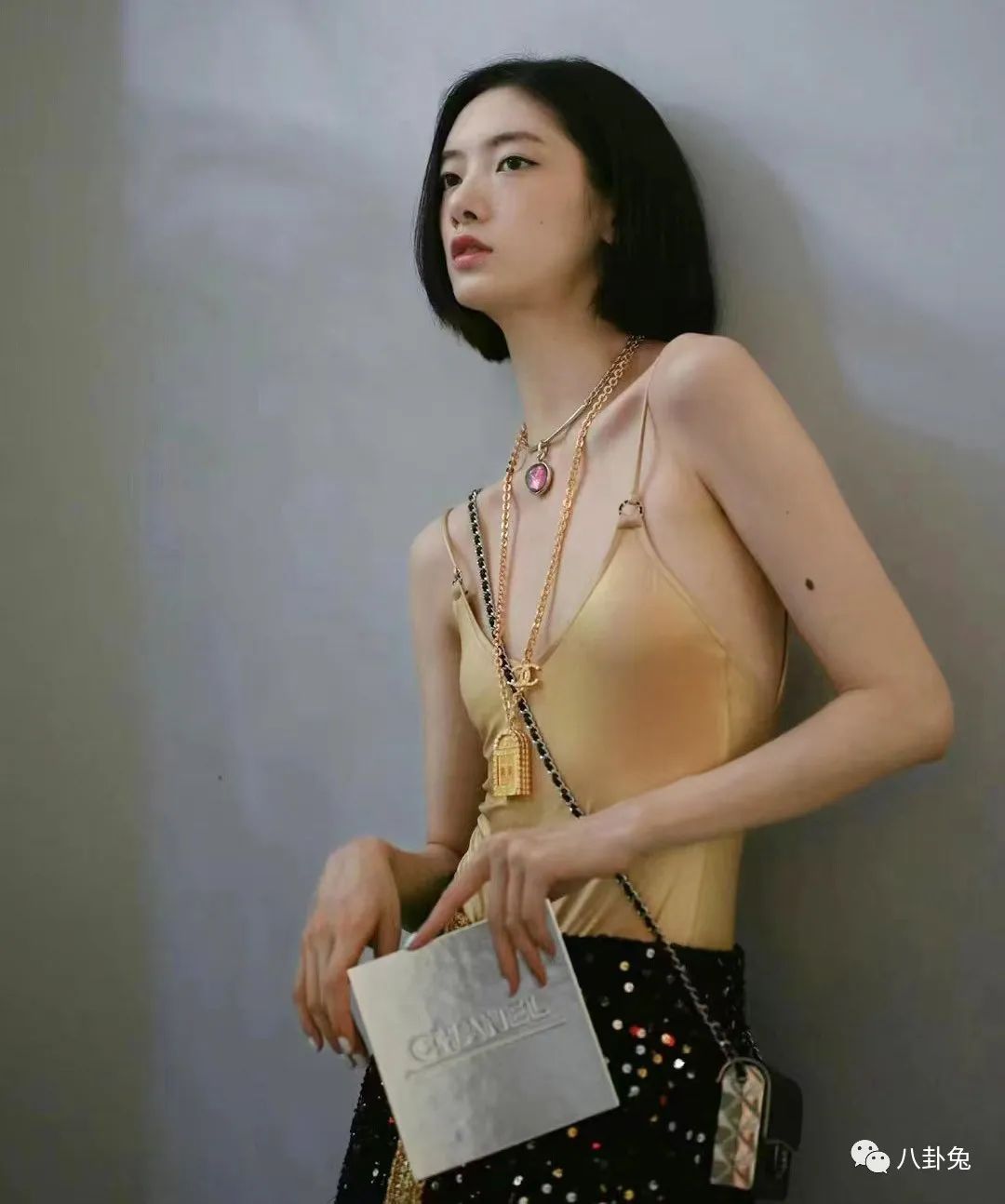 奢侈品热门性价比高的款,奢侈品热门款有哪些款式