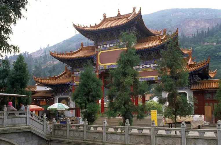 中国的收容谴送制度——一个时代的痛