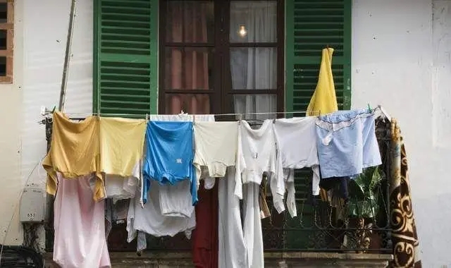 美国人在外面晾衣服吗,为什么美国人没有晾衣服