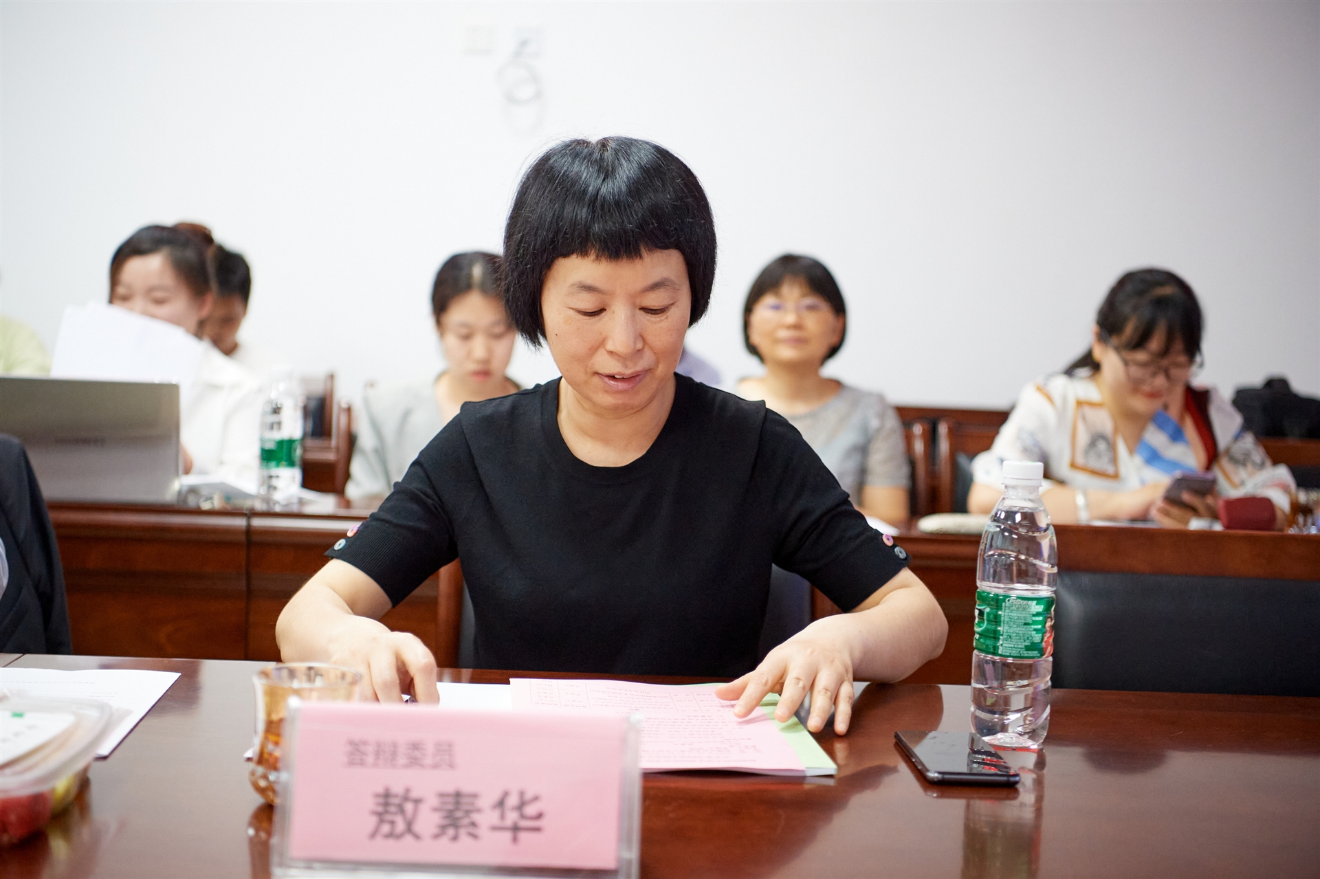 研究生毕业论文答辩的范文,临床研究生毕业论文答辩视频讲解