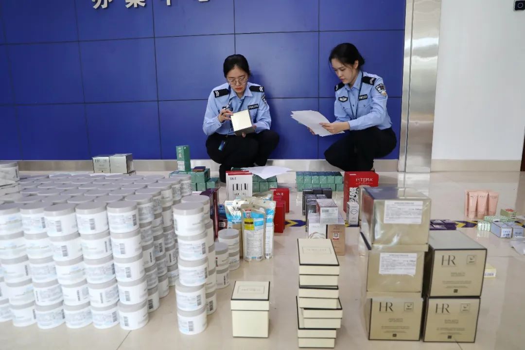 海南查获离岛免税团伙,海南离岛免税走私案件