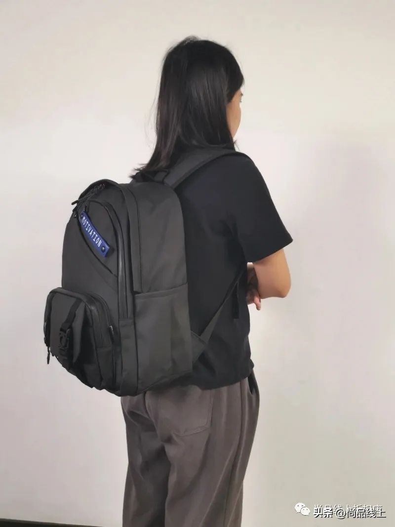 稻草人服装配饰旗舰店,稻草人特价女包直包