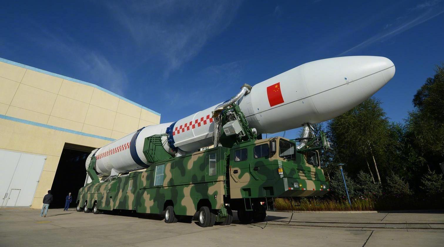 哪些国家能单独击败解放军？美国五星上将：脑子有病才和中国开战