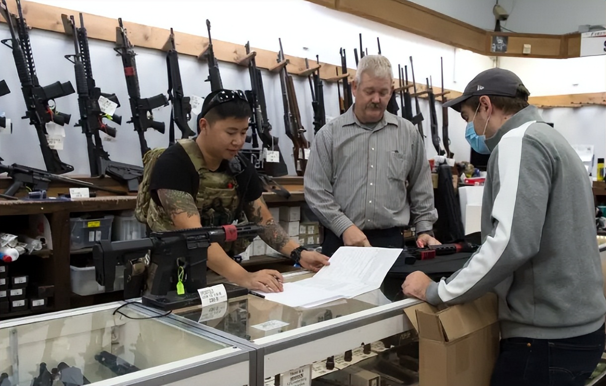 200万买女模特,两百万买个女模特