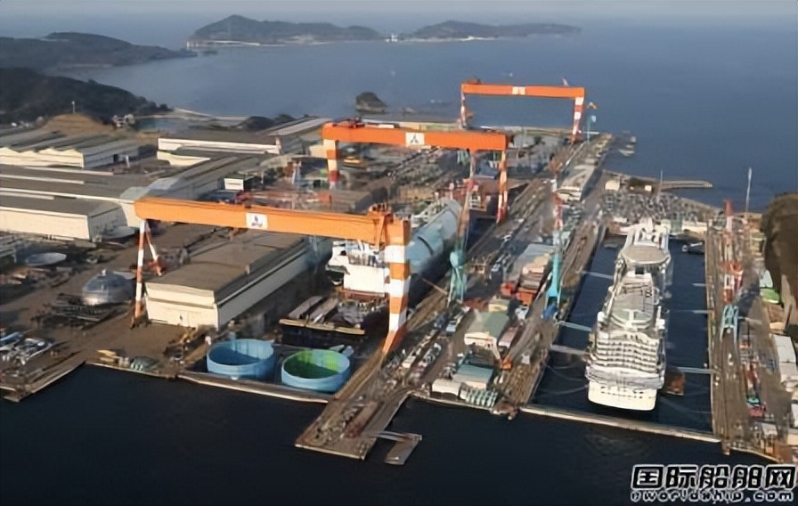 建造40万吨级超大型散货船,日本建造十万吨级航母