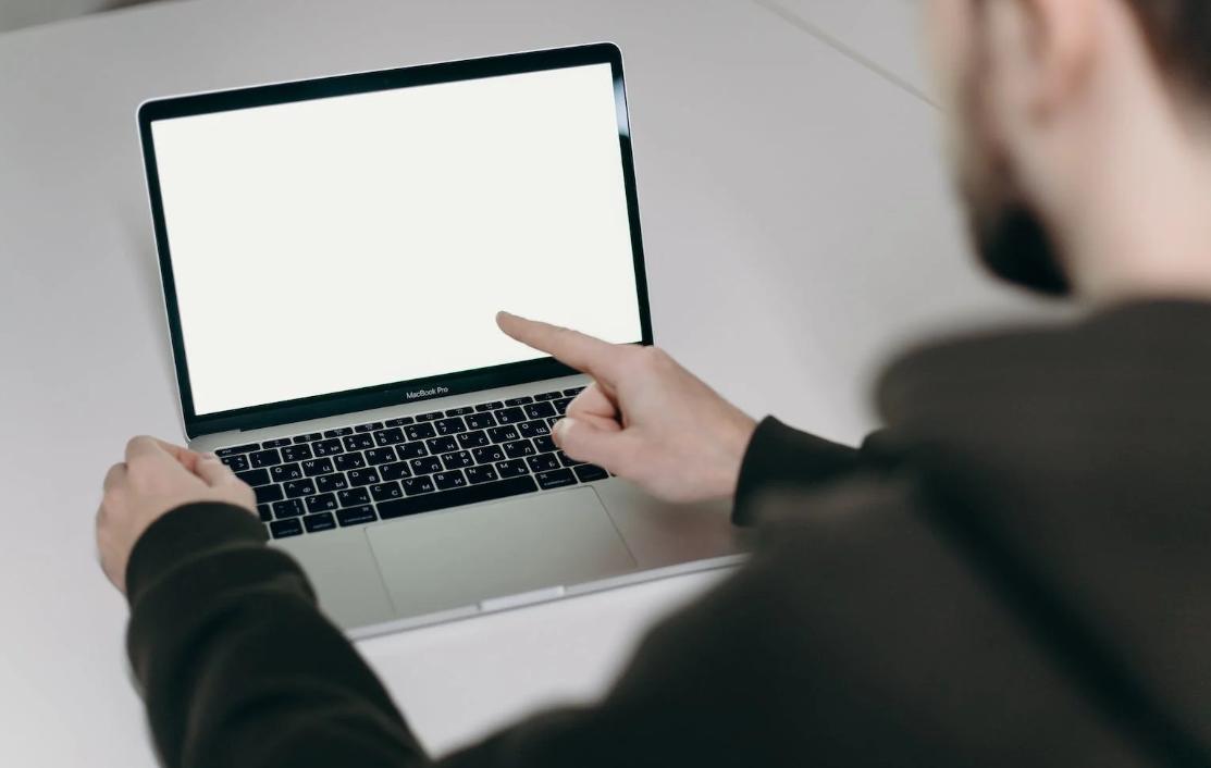 当下社会如何坚定理想信念,年轻人该树立什么样的理想和信念