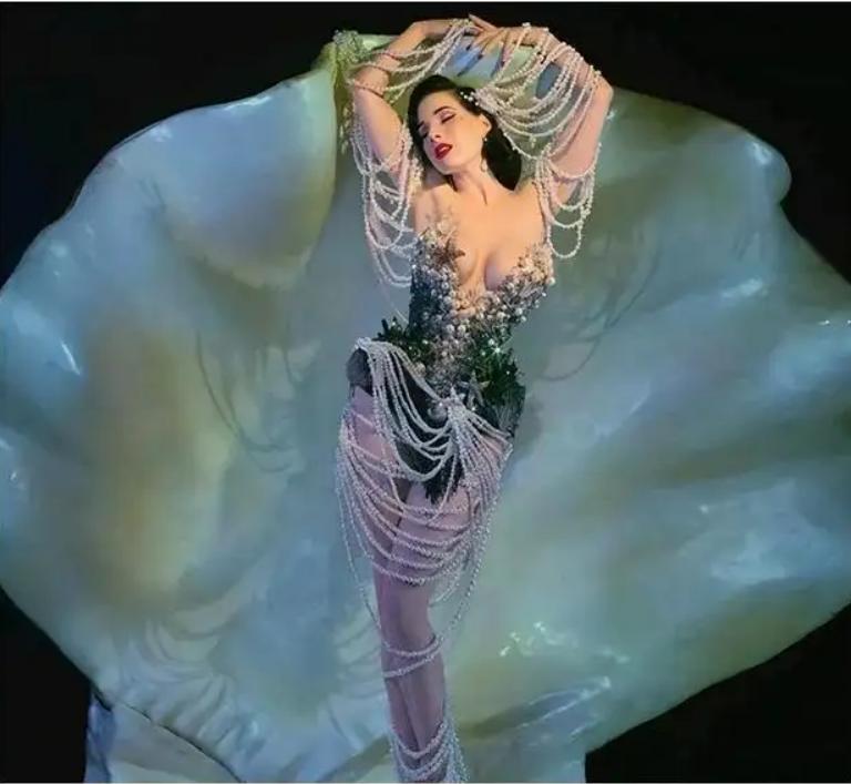 已经过世全球最贵的舞娘,全球最贵舞娘排名