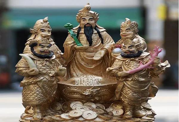 正月初五迎财神接财神纳五福,初五迎财神大家对财神了解多少