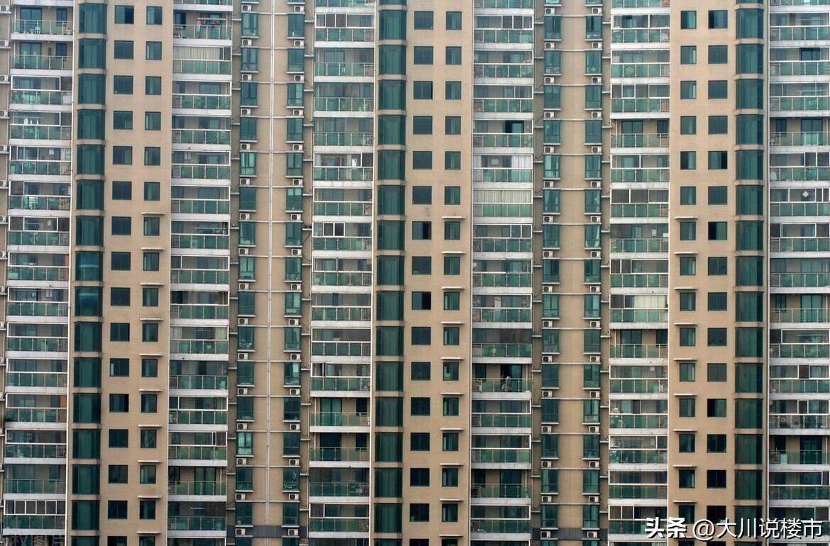 总共18层楼选三层还是四层,4层和18层选哪个