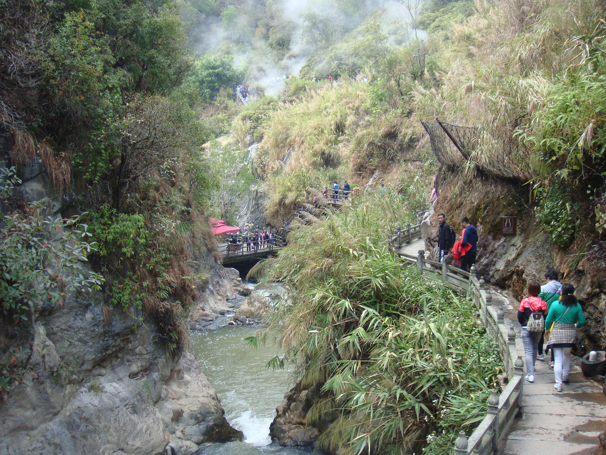记录云南腾冲热海快乐之旅,云南腾冲热海大滚锅奇观