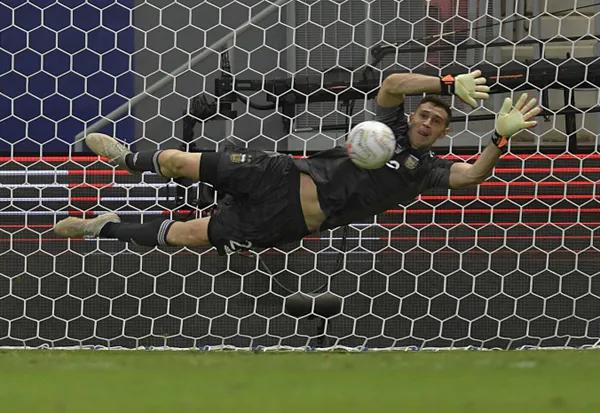 阿根廷三星马丁内斯,十年磨一剑马丁内斯