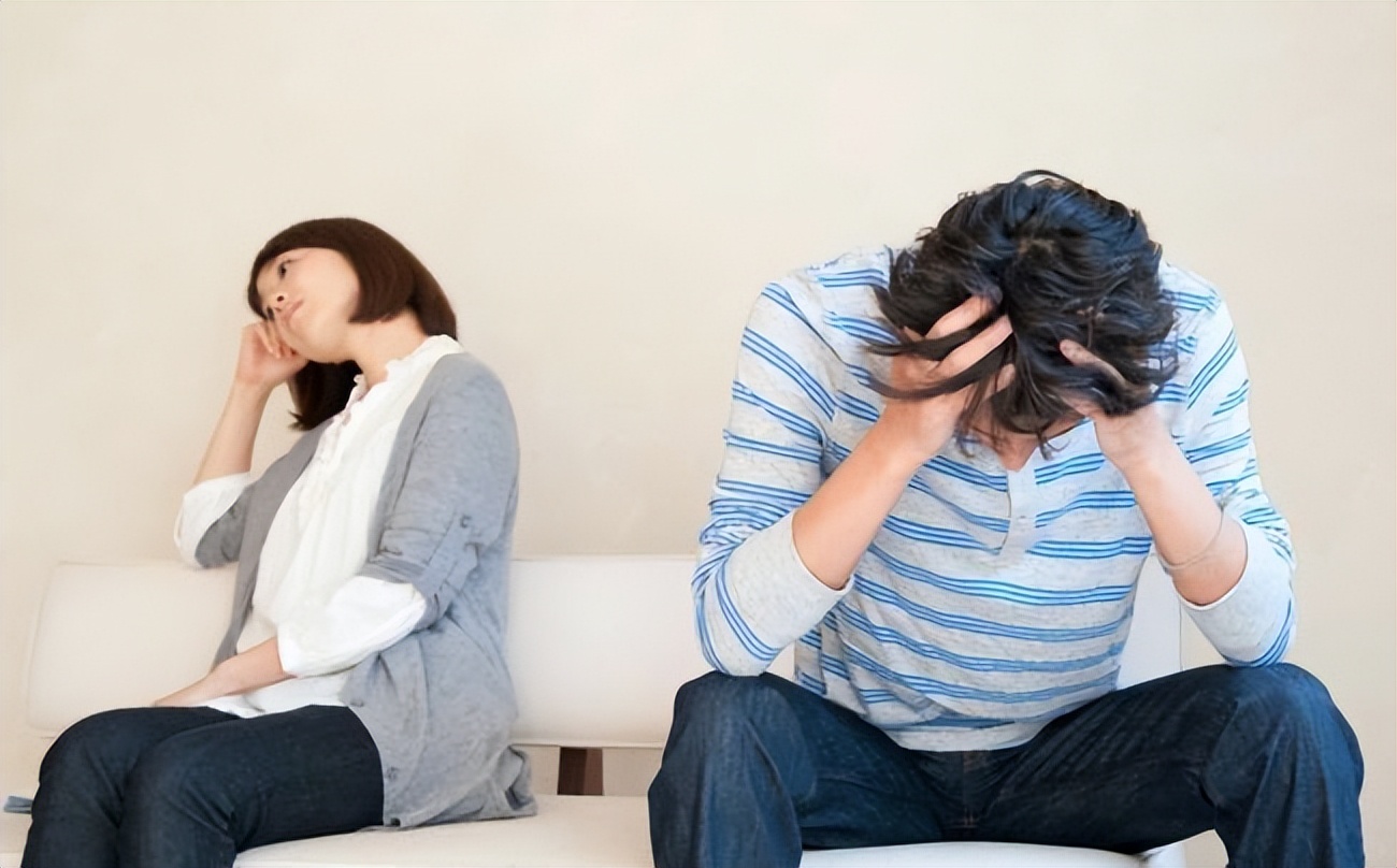 46岁大姐棋牌室感染HPV，“肉芽”长满脖子，劝告：四件事要少做