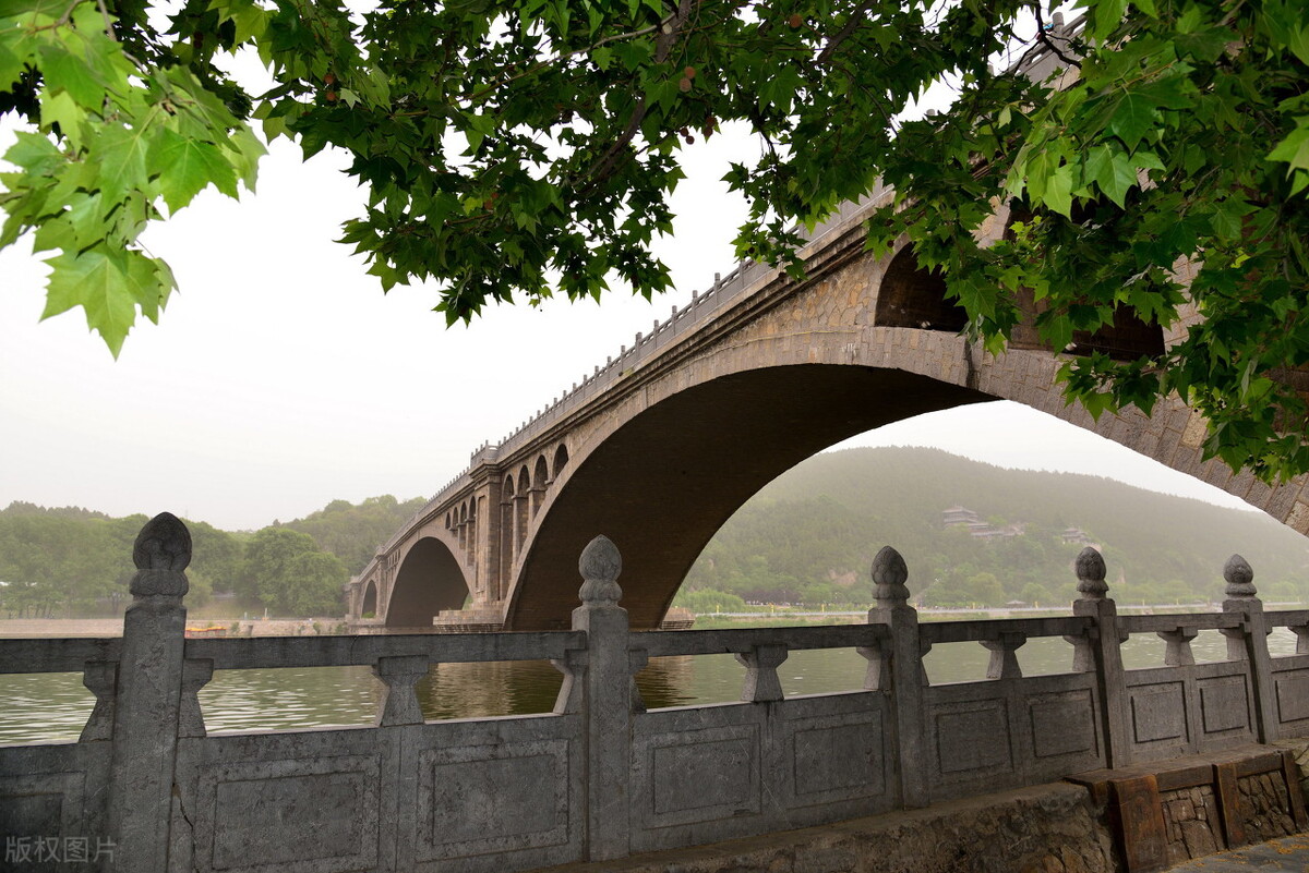 郭进拴神奇的土地,郭进拴作品大全