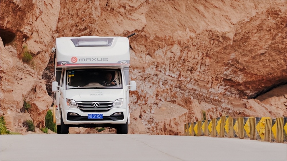 新式出游，新春房车出游受青睐