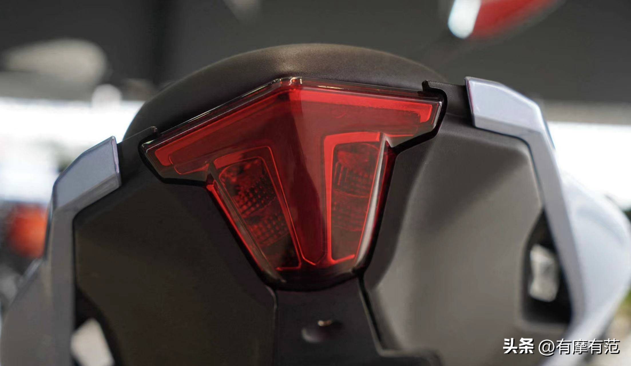 钱江qj赛600测评,钱江qjmotor600与黄龙600对比