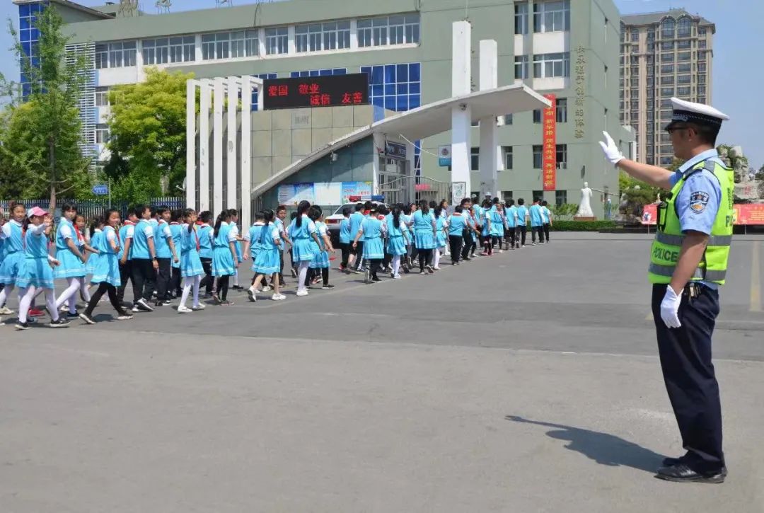 迁安人，你喜欢生活在城里，还是老家？