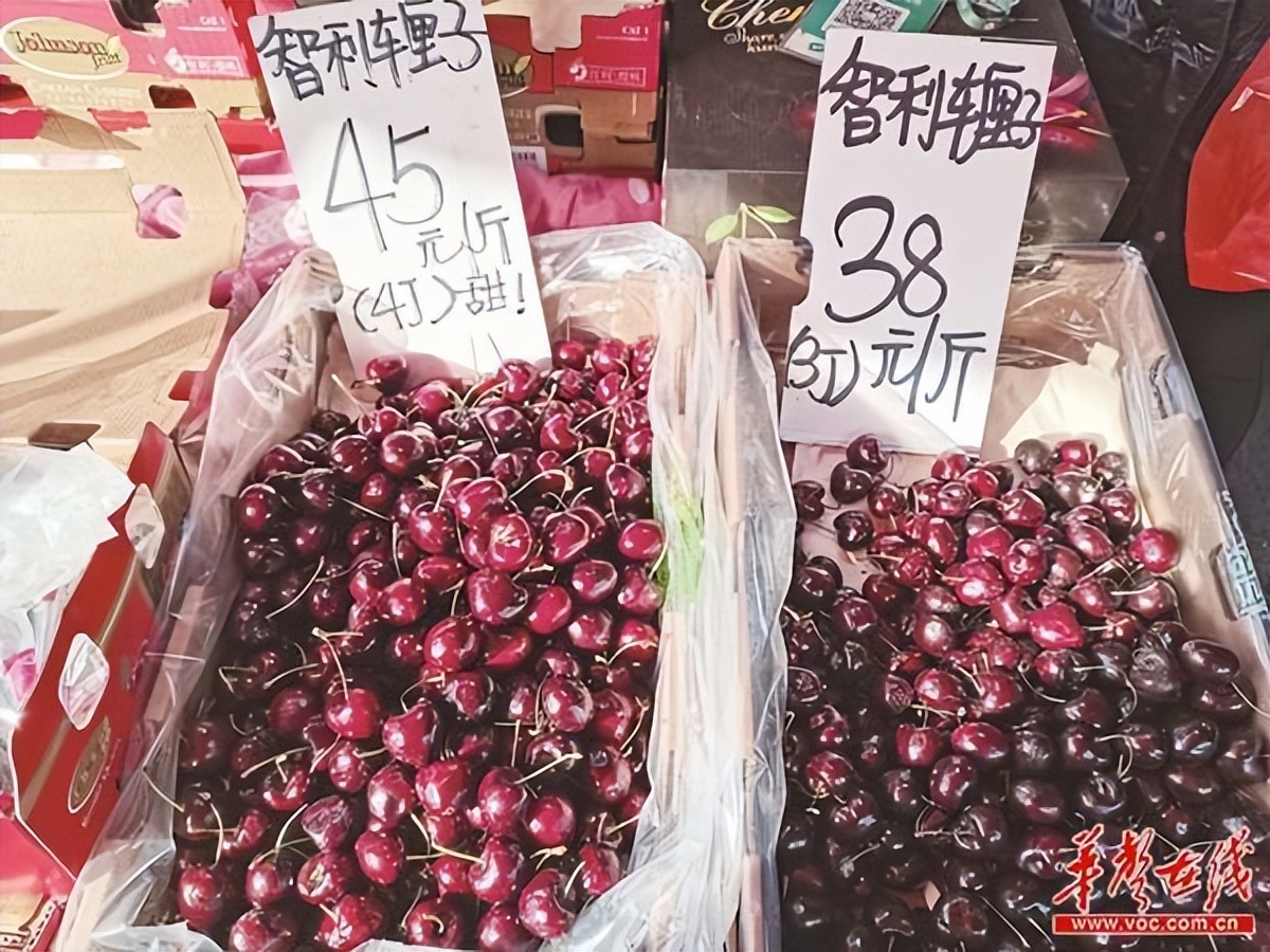 水果价格断崖式下跌,水果榴莲最低价