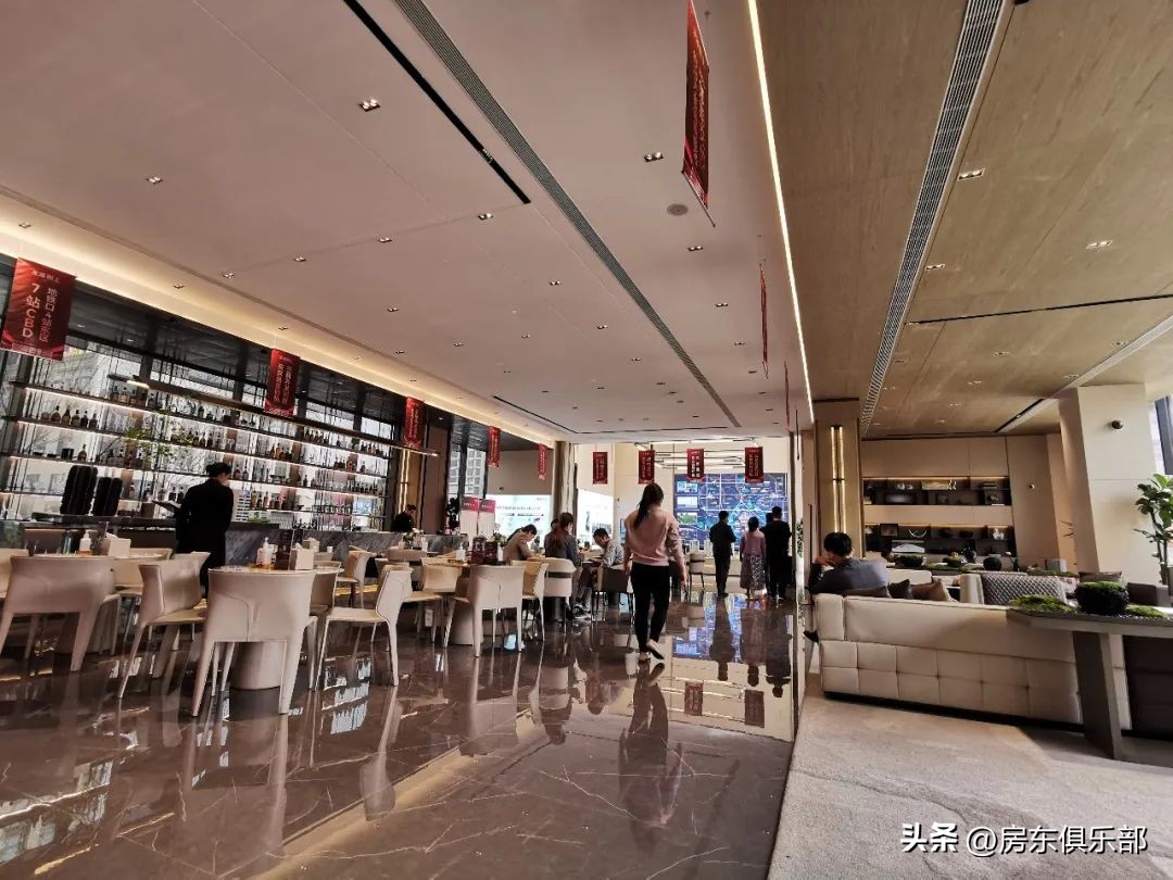 千万富豪抢疯！有楼盘开盘销10亿，3月第二周战报速递