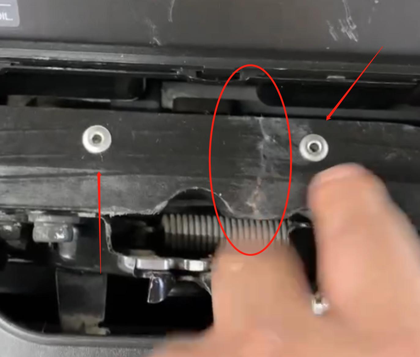 09天籁全车翻新整改多少钱,日产天籁自己撞烂了维修多少钱