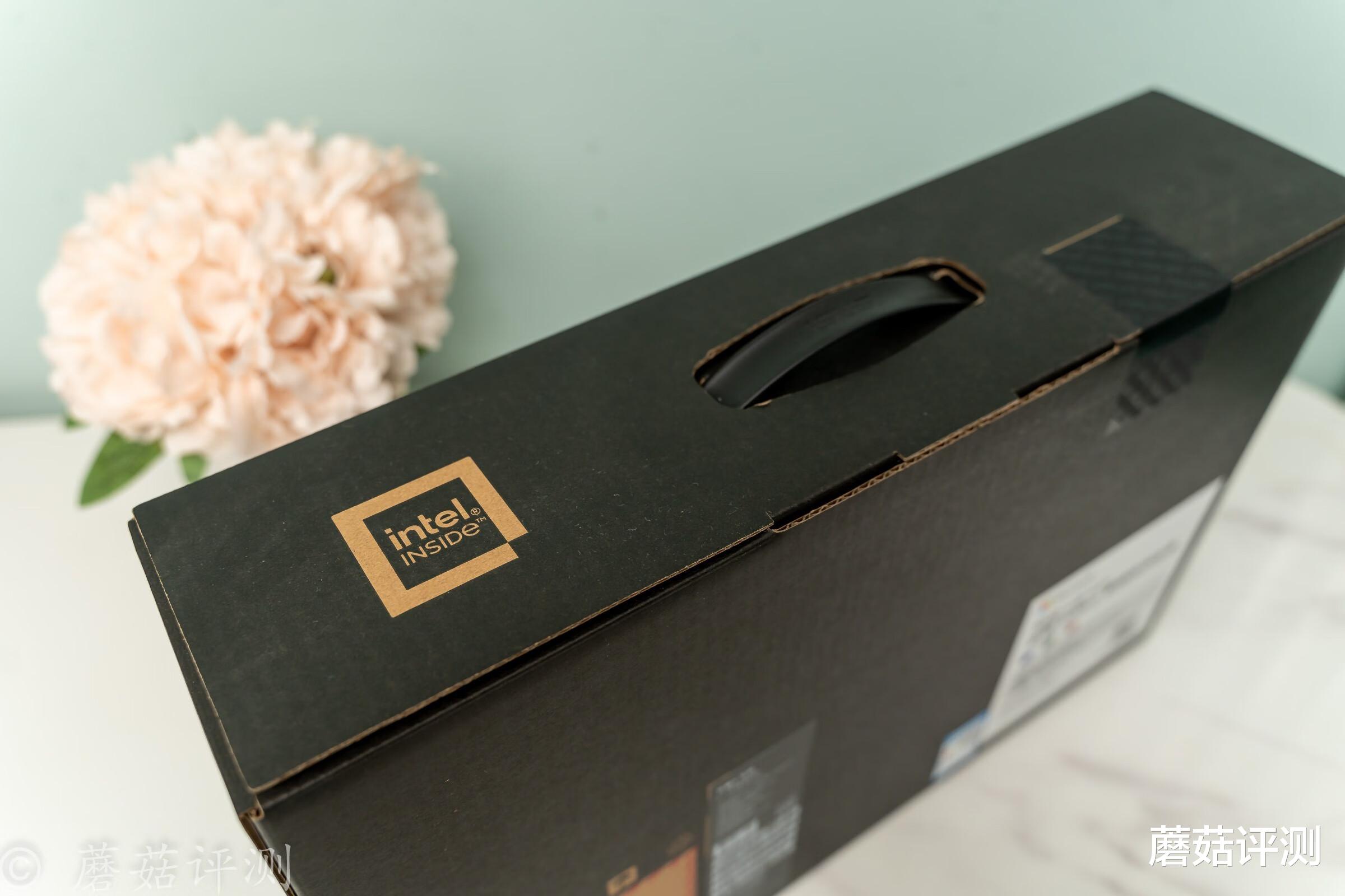 华硕灵耀x双屏pro2022是游戏本吗,华硕灵耀x4k双屏pro2022笔记本