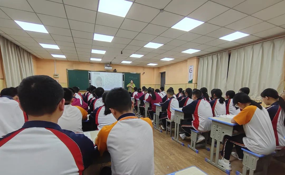 异彩纷呈共争妍——*安泰**英雄山双语学校语文学科组教研活动