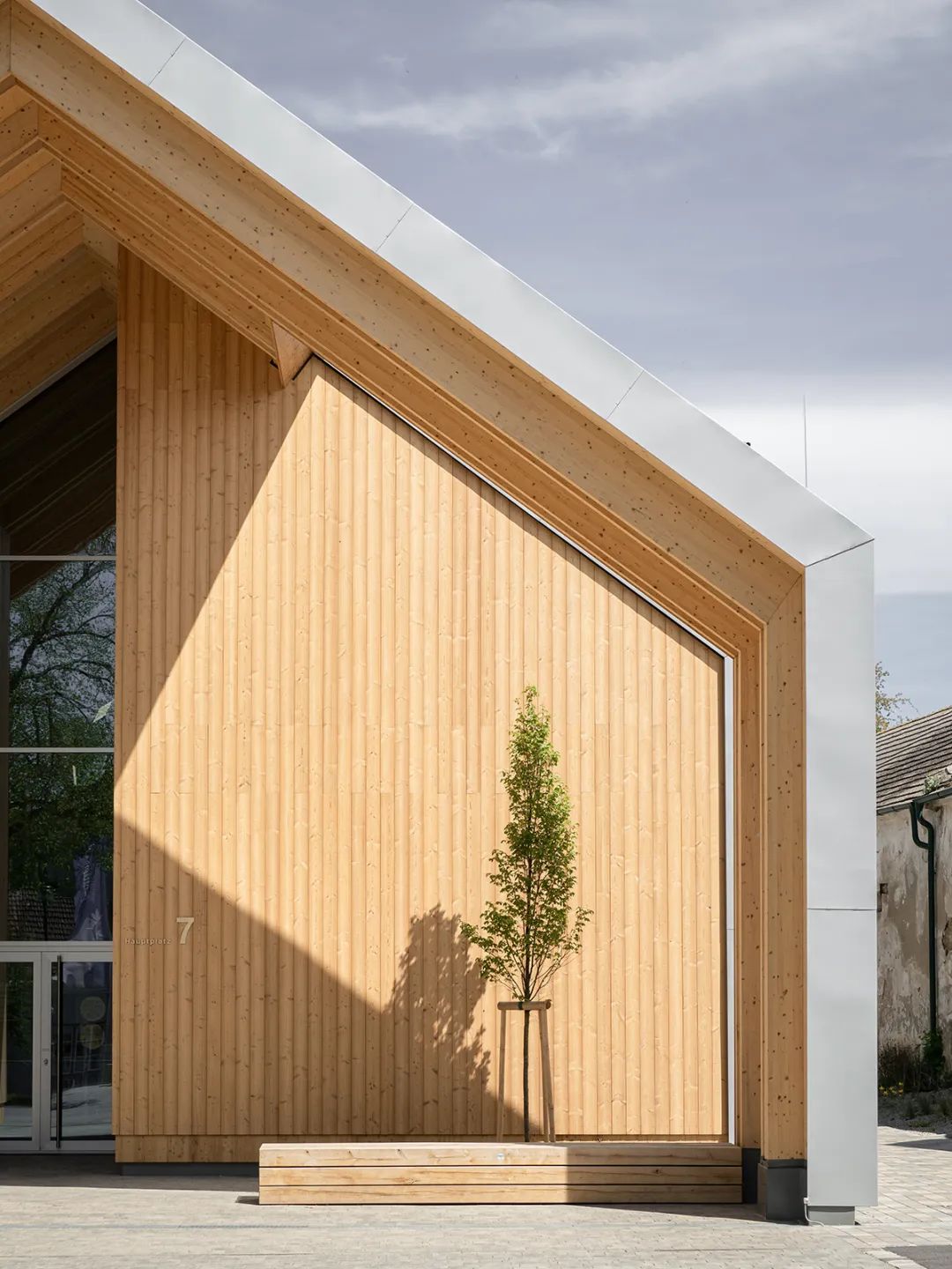 关于斜屋顶的设计亮点,斜形屋顶设计