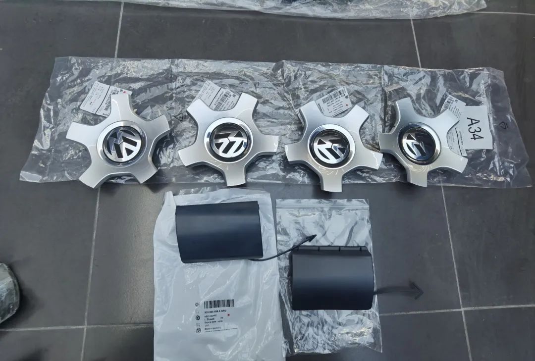 r36翻新改造全过程,大众r36这么老的车怎么还卖这么贵