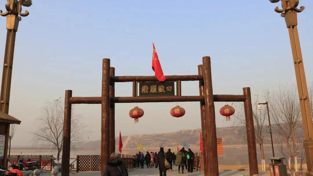 别惦记秦岭了，这条黄河边的观光路，全是旅游爱好者的“硬菜”