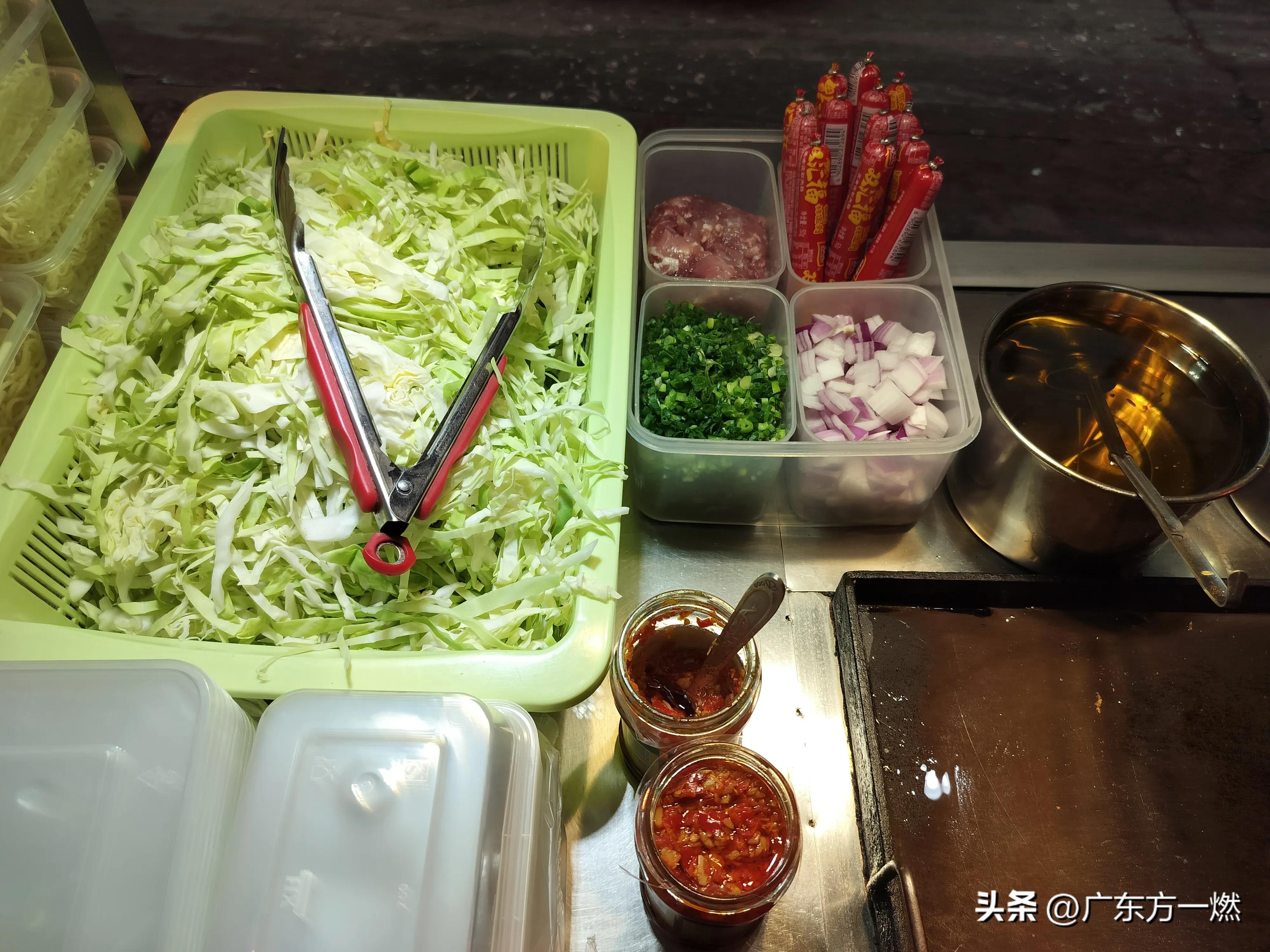 放弃月入15000去摆地摊,有月入8000的工作还要摆地摊吗