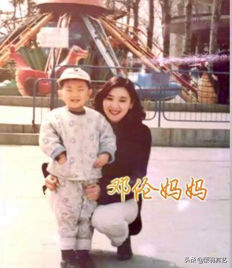 邓伦为何热衷于当伴郎？“石家庄十一子”兄弟团的传说真不少