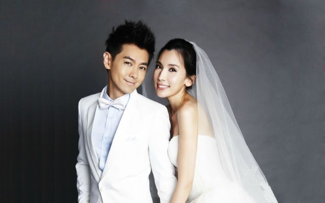 林志颖当岳父面喂陈若仪剩饭，老人家对他的前女友林心如耿耿于怀