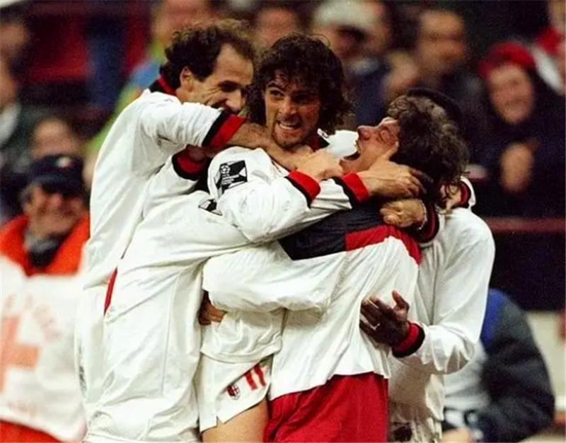 米兰最后一个金球得主,意甲到法甲