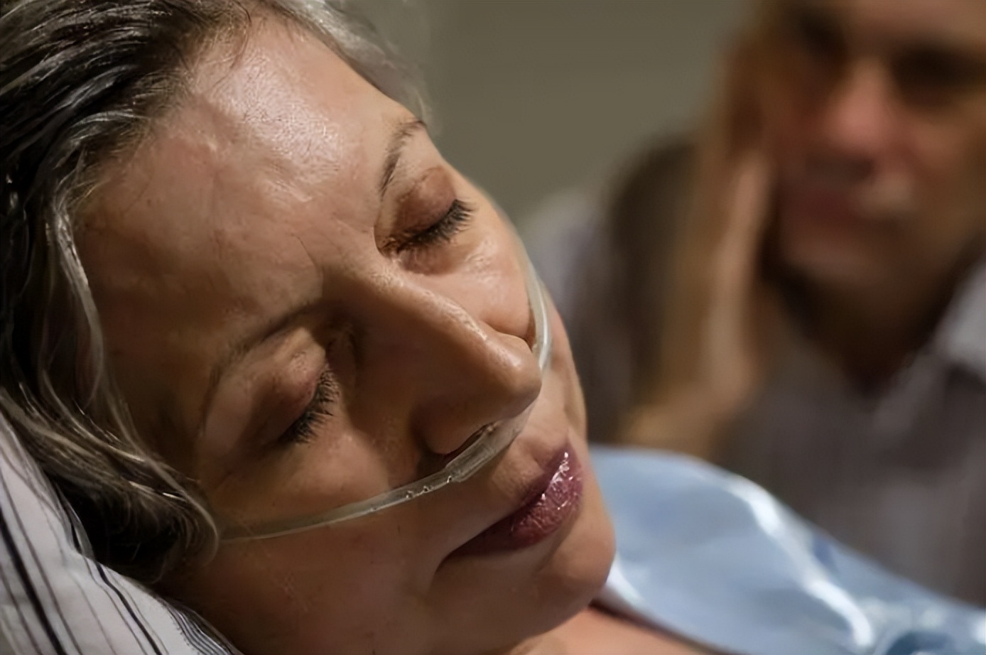 浅谈脑出血发病原因,脑出血好发于寒冷季节