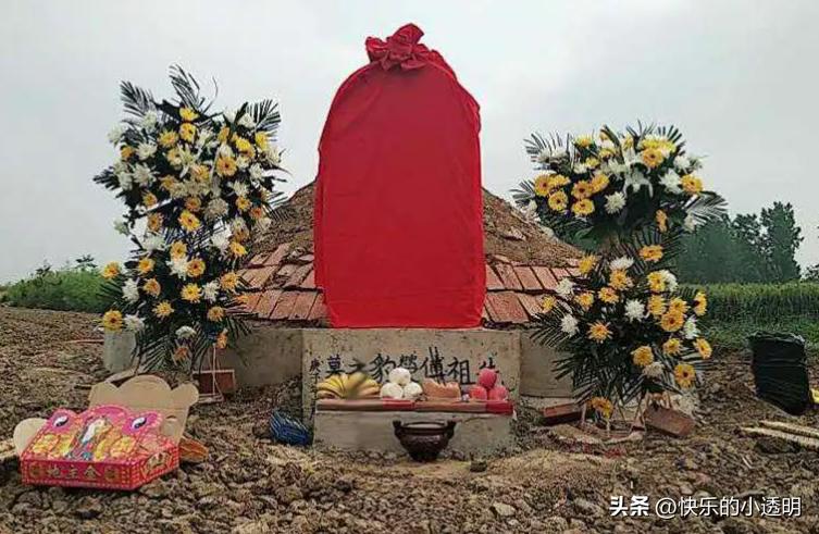 给父母立墓碑有哪些规矩或禁忌,农村立墓碑基础有什么讲究