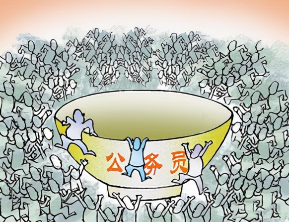 应届生去国企的利弊,应届生去国企上班应该怎么做