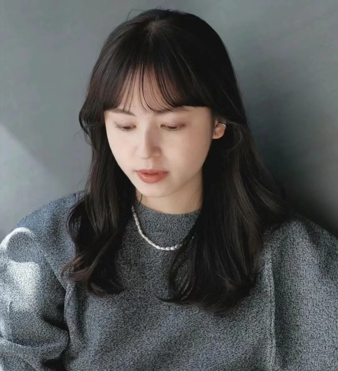 2018年最潮的几款中长发发型,今年最流行的一款发型中长发