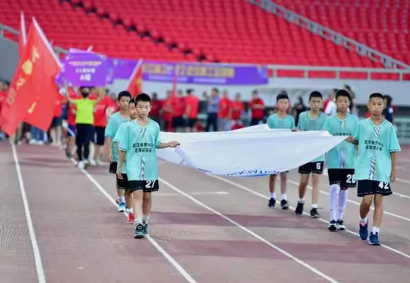 武汉市职工足球比赛,长江杯职工足球比赛视频