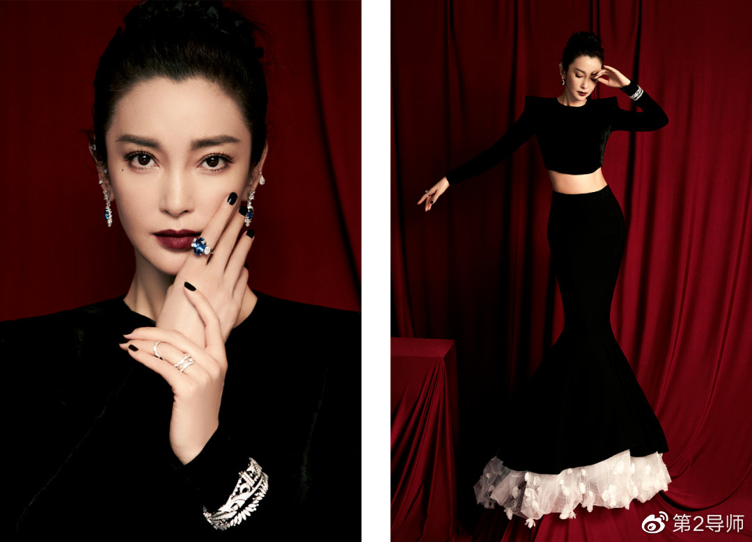 微博之夜红毯红色礼裙造型,微博之夜明星都有几套高定