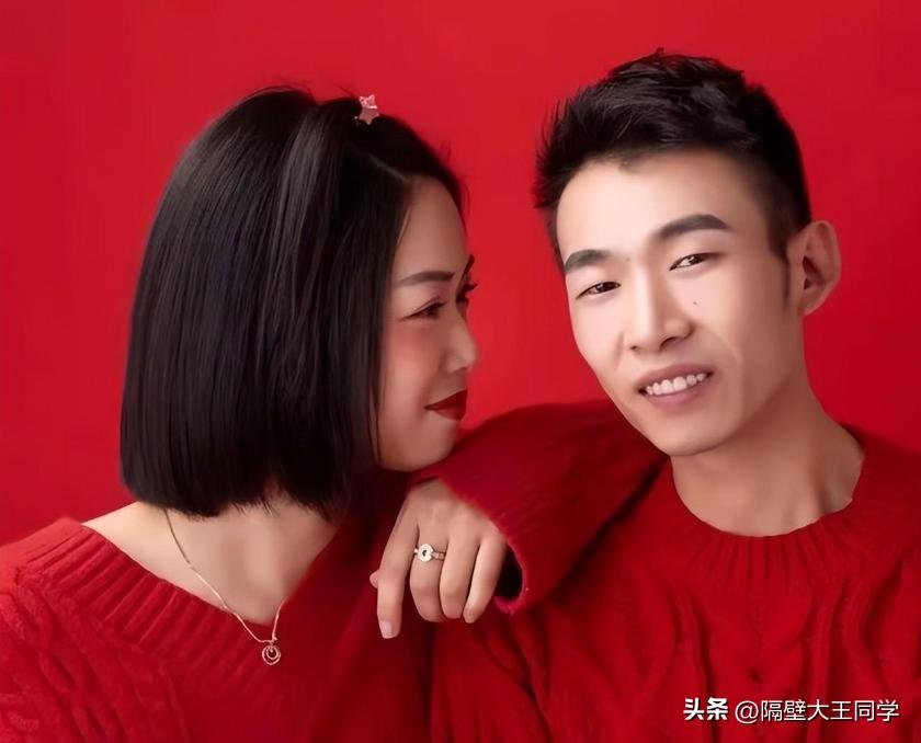 34岁瘫痪女离异后再嫁闺蜜之子,网友一边倒祝福:绝配!祝福!