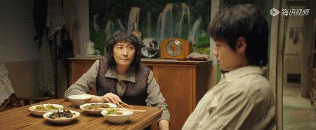 全网吹国产悬疑7.6分,全网9.8评分神剧