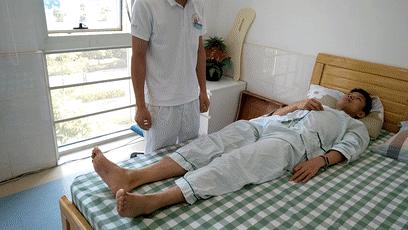 偏瘫后,走路画圈,髋关节活动受限,髋外旋,这套方法可大胆试一试