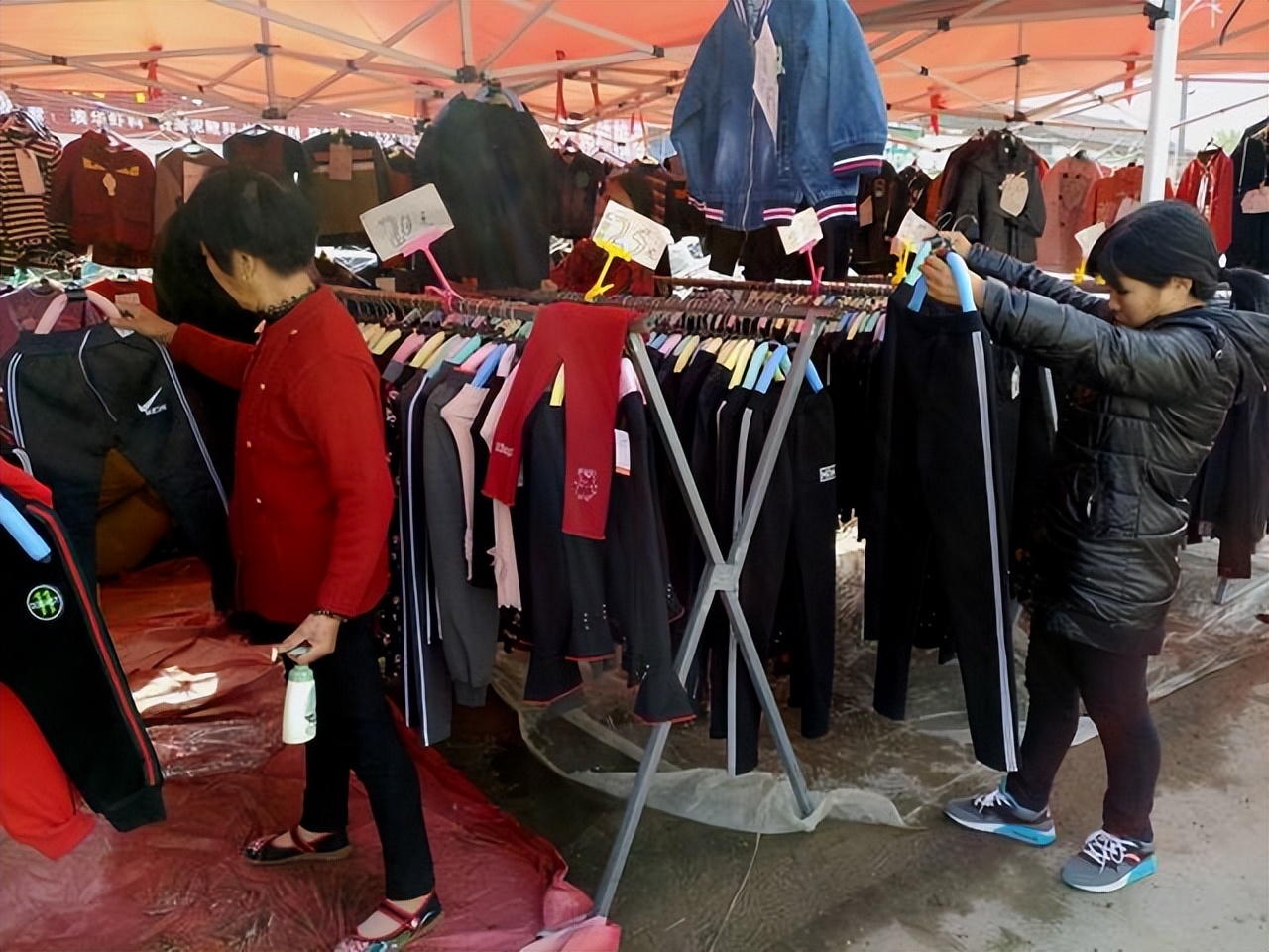 摆摊日记的真实经历,第一次摆摊亲身经历