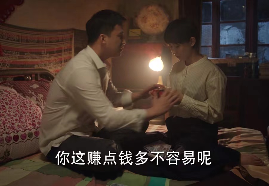 《底线》说离不开妻子的符祥，他柔情的假面遮不住凤凰男的本性