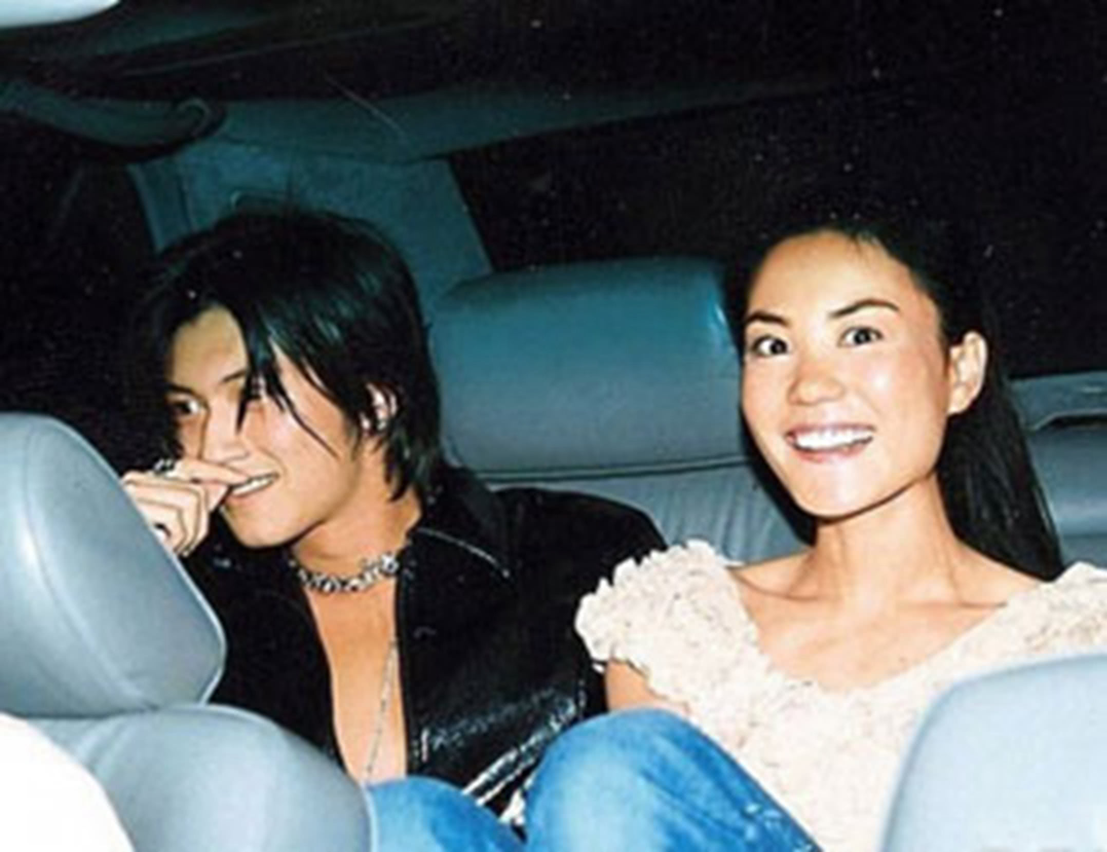 王菲和谢霆锋二人差几岁,王菲和谢霆锋以前结过婚吗